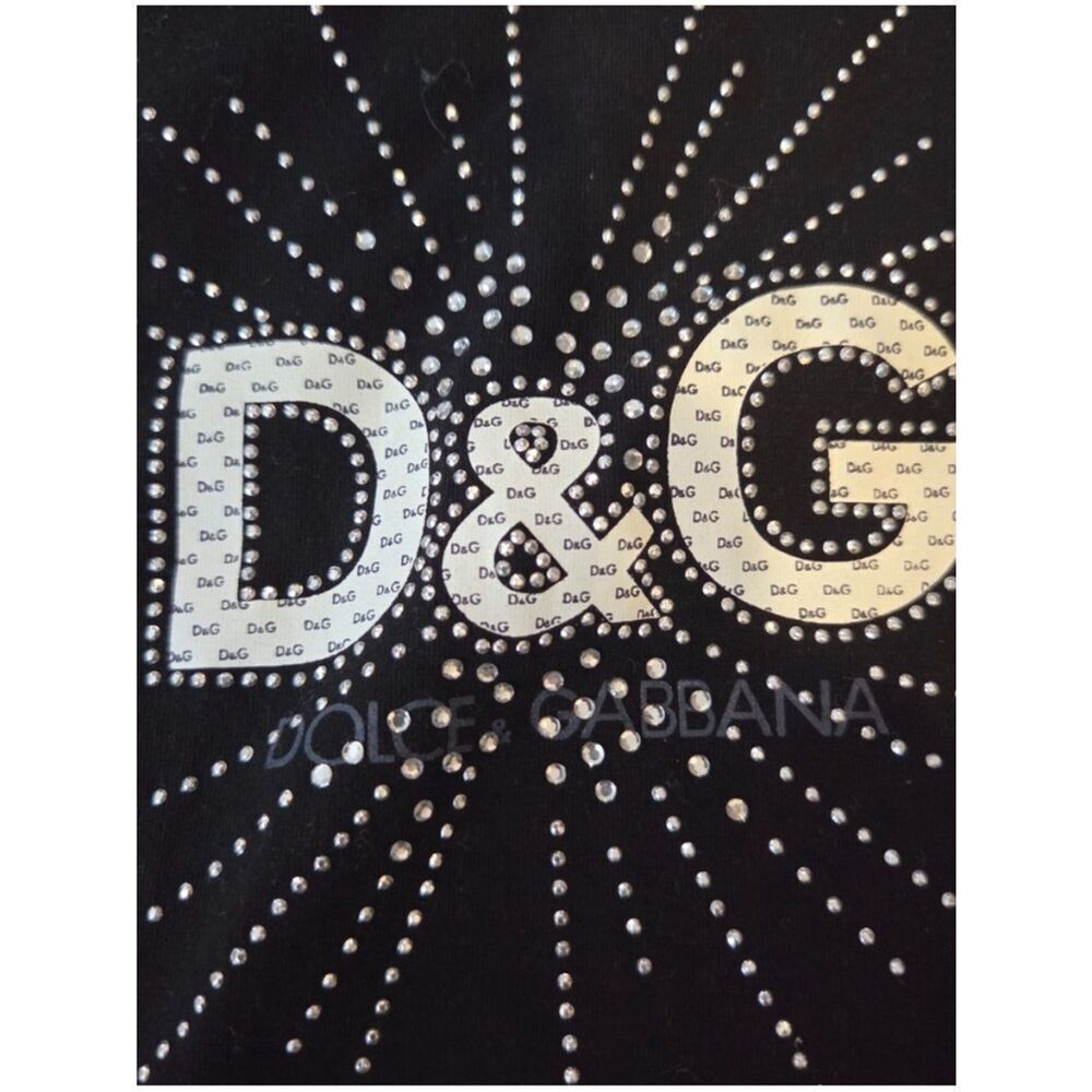 🛍️ D&G Authentic Black Short Sleeve Tee with Sparkling Logo - Picture 4 of 13